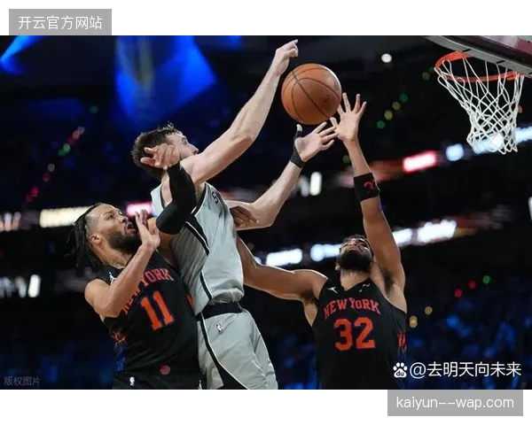 文班亚马全场21投仅6中并出现6次失误，马刺末节进攻哑火葬送领先优势